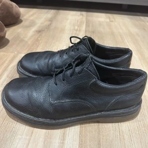 Dr martens shoes size 12 good condition